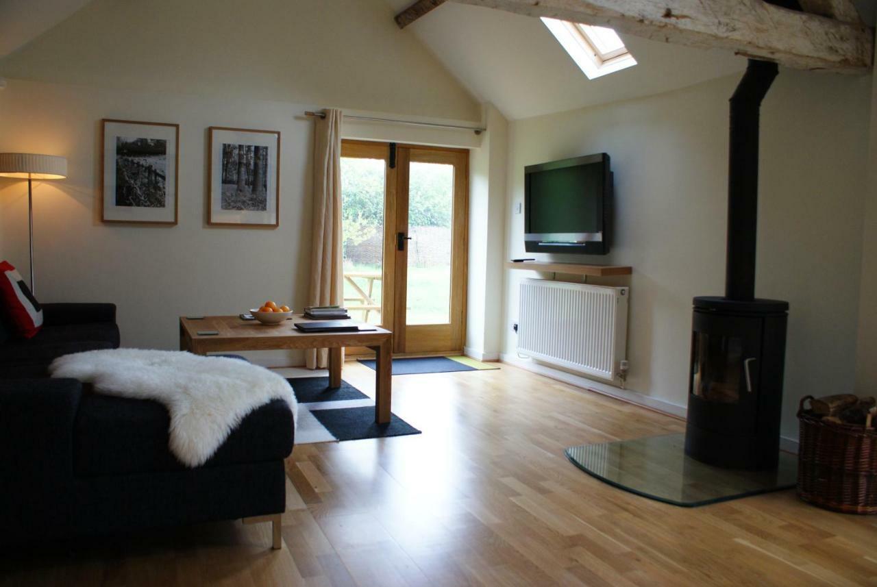 Hidden Cottages Two Lovely 1 Bed Cottages In Peaceful Surroundings, 1 With Log Burner Henley-in-Arden Bagian luar foto